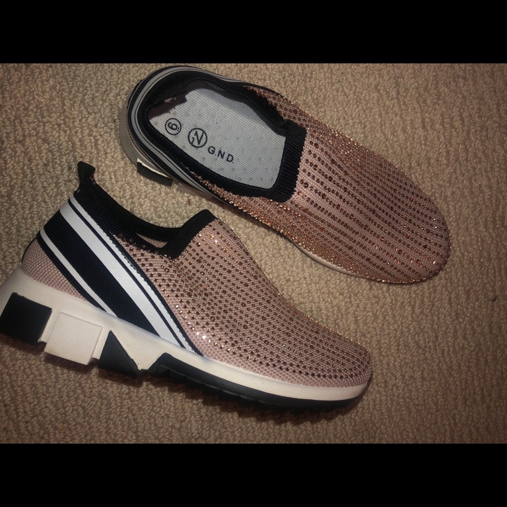Women’s Sneakers